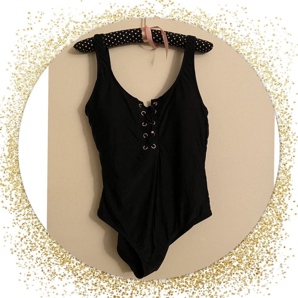 One piece black swimsuit